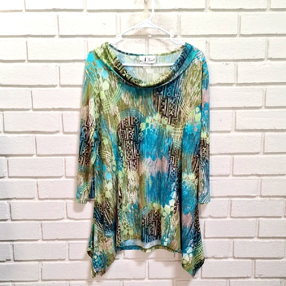 N Touch Multicolor Cowl Neck Asymetrical Tunic Top. Size Large